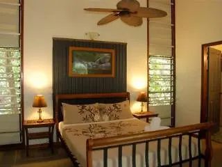 Heritage Lodge - In The Daintree 0*,