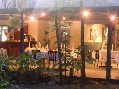 Heritage Lodge - In The Daintree Australia